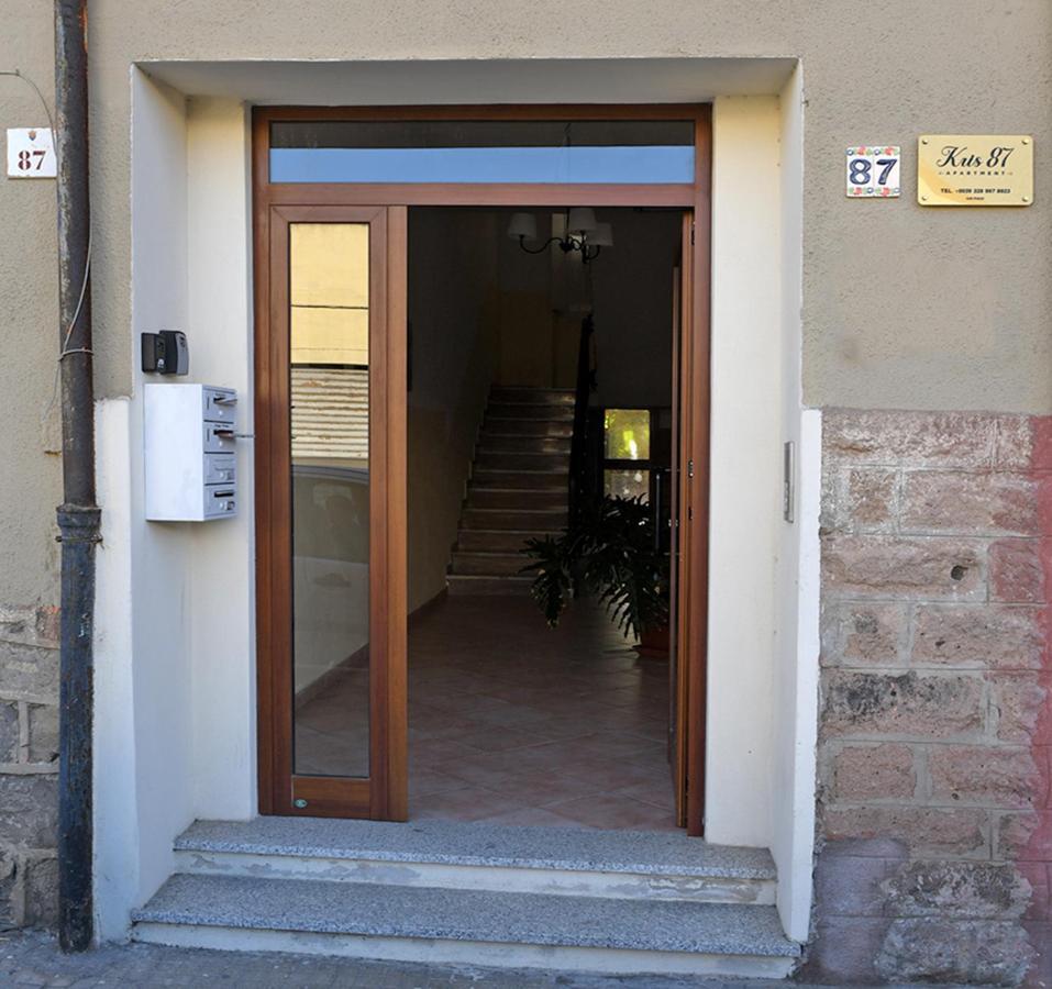 Апартаменты Kris87 A 5 Minuti Dal Porto Альгеро Экстерьер фото