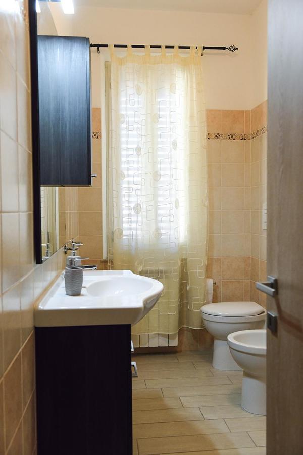 Апартаменты Kris87 A 5 Minuti Dal Porto Альгеро Экстерьер фото