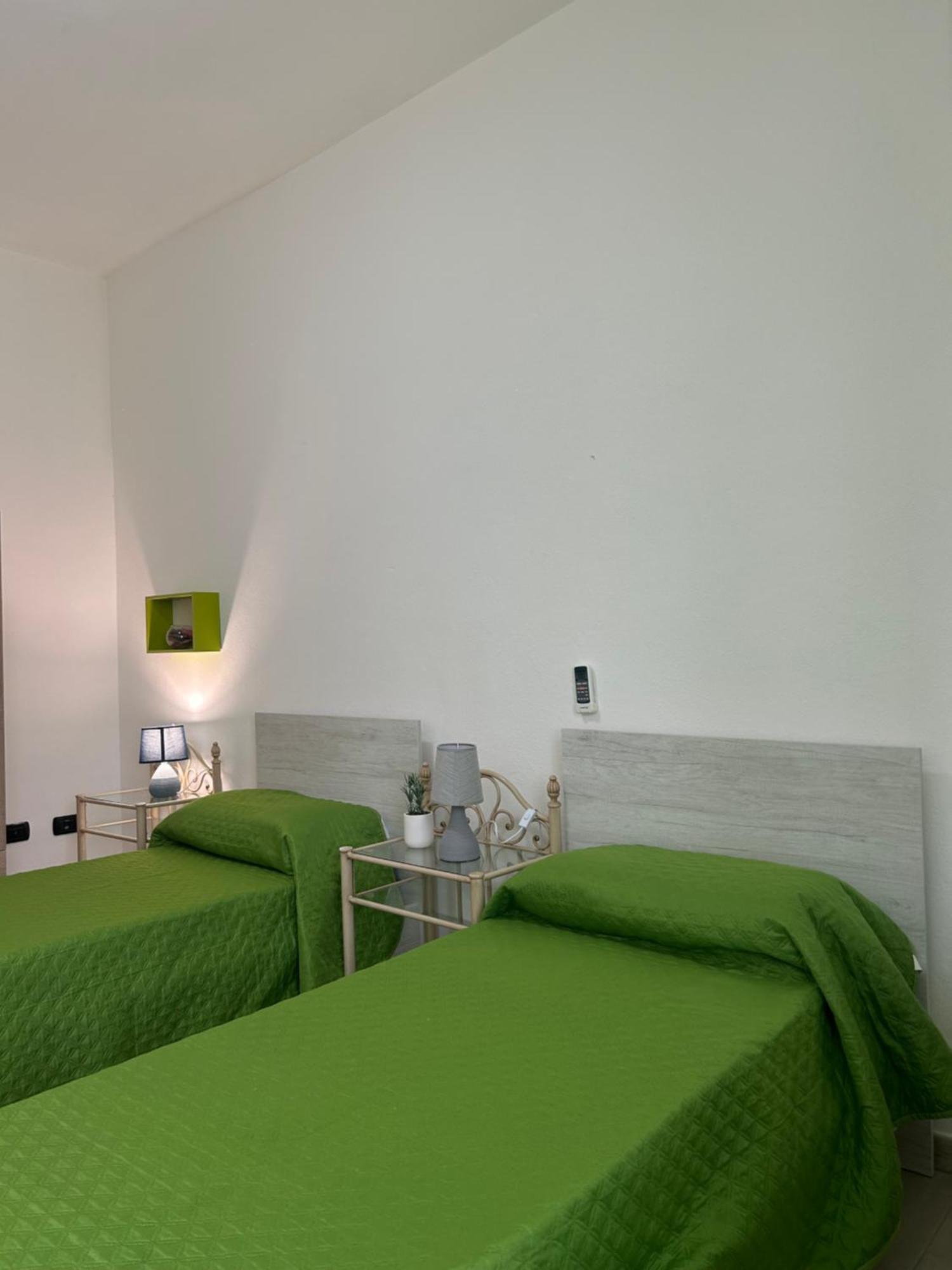 Апартаменты Kris87 A 5 Minuti Dal Porto Альгеро Экстерьер фото